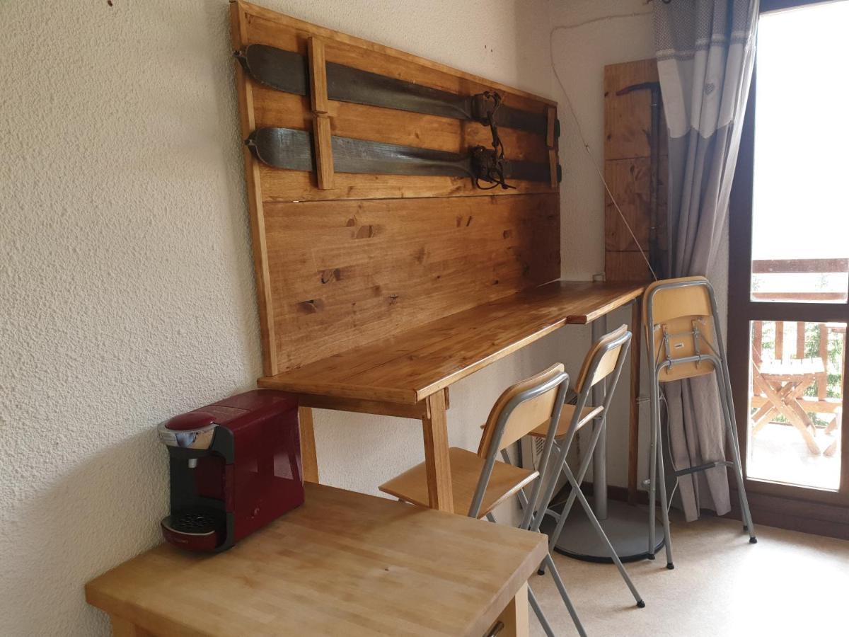 Studio Ski Apartment เลส์เดอซาลป์ ภายนอก รูปภาพ